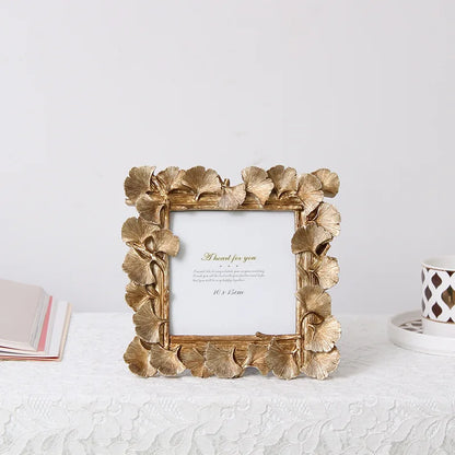 Creative Retro Golden Picture Frame