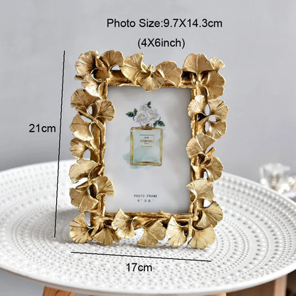 Creative Retro Golden Picture Frame